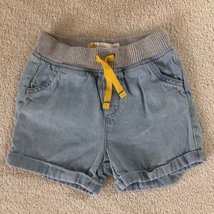 Baby Boden 18-24m pull on shorts